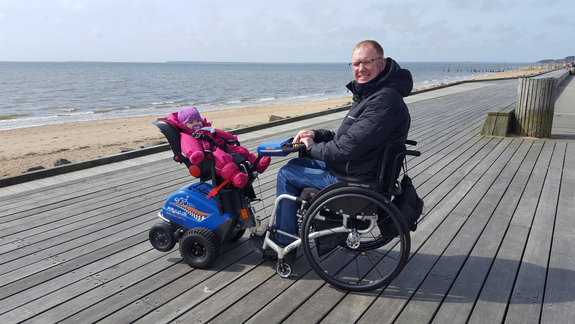 Hjælpemotor til kørestol - Swiss Trac i Esbjerg